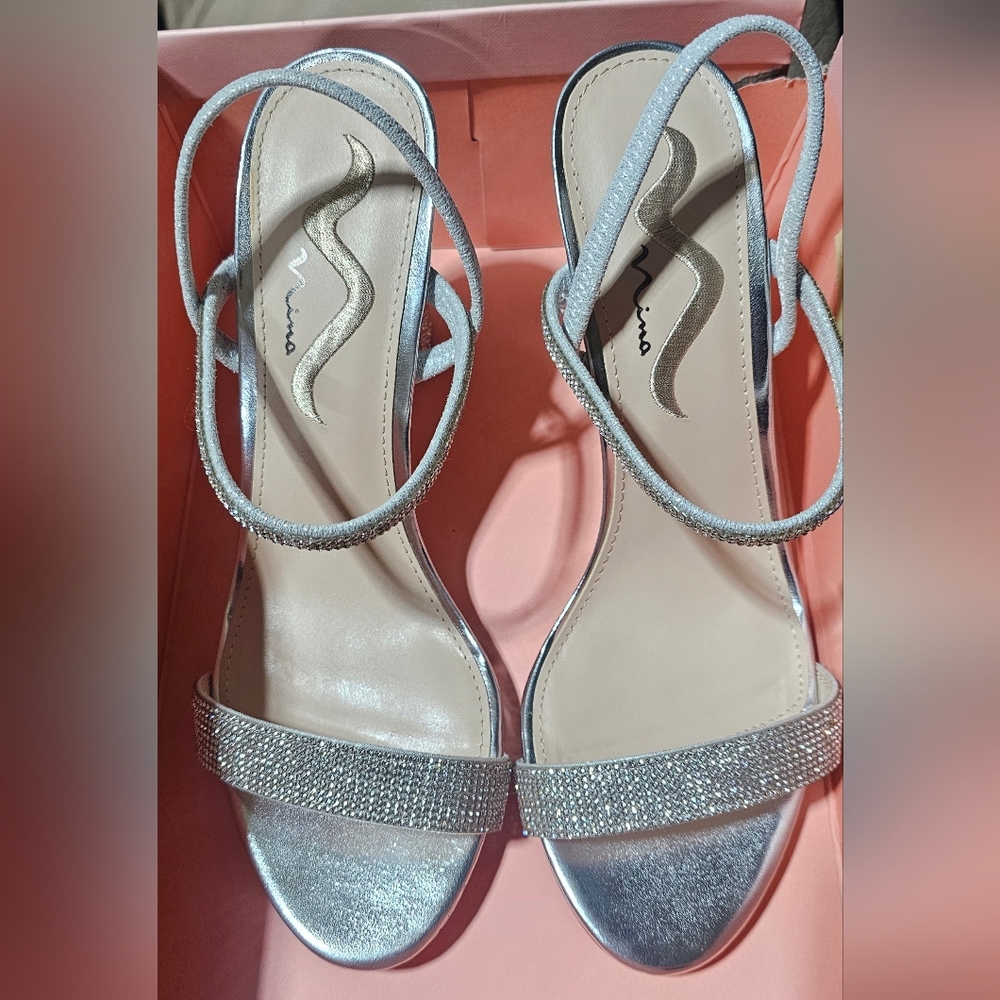 Silver Rhinestone Heels and Clutch Set - Picture 3 of 6